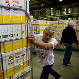 Jumbo levert ontbijtpakketten voor 5400 scholen. Foto's ANP