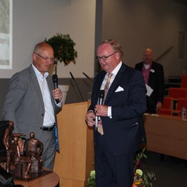 Van Erp en Schipper tijdens Schippers afscheid.