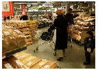 C1000 pakt broodafdeling aan