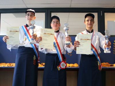 De kampioenen Jaap Wouters, Mike Waalwijk en Maxim Steijvers (vlnr). 