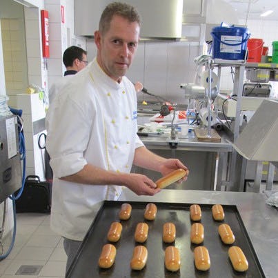 De twaalf juryleden wezen Leon van Dongen unaniem als winnaar aan. Foto: Omroep Brabant