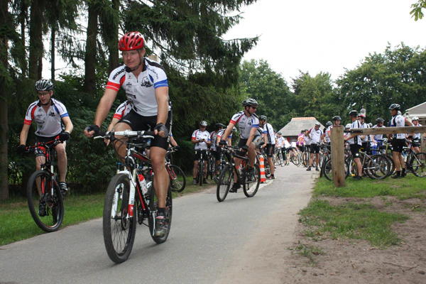 De zevende editie van Tour de Bakker gaat 11 september 2018 van start.
Archief Bakkerwereld
