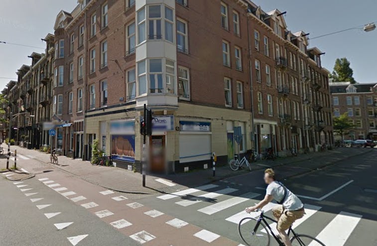 Het pand van de Nachtbakker aan de Overtoom. Foto: Google Streetview