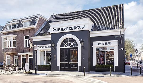Vanuit de vestiging van Patisserie De Rouw in Vught, waar ook een pick-up-point is, wordt de Orangerie beleverd. Foto: De Rouw