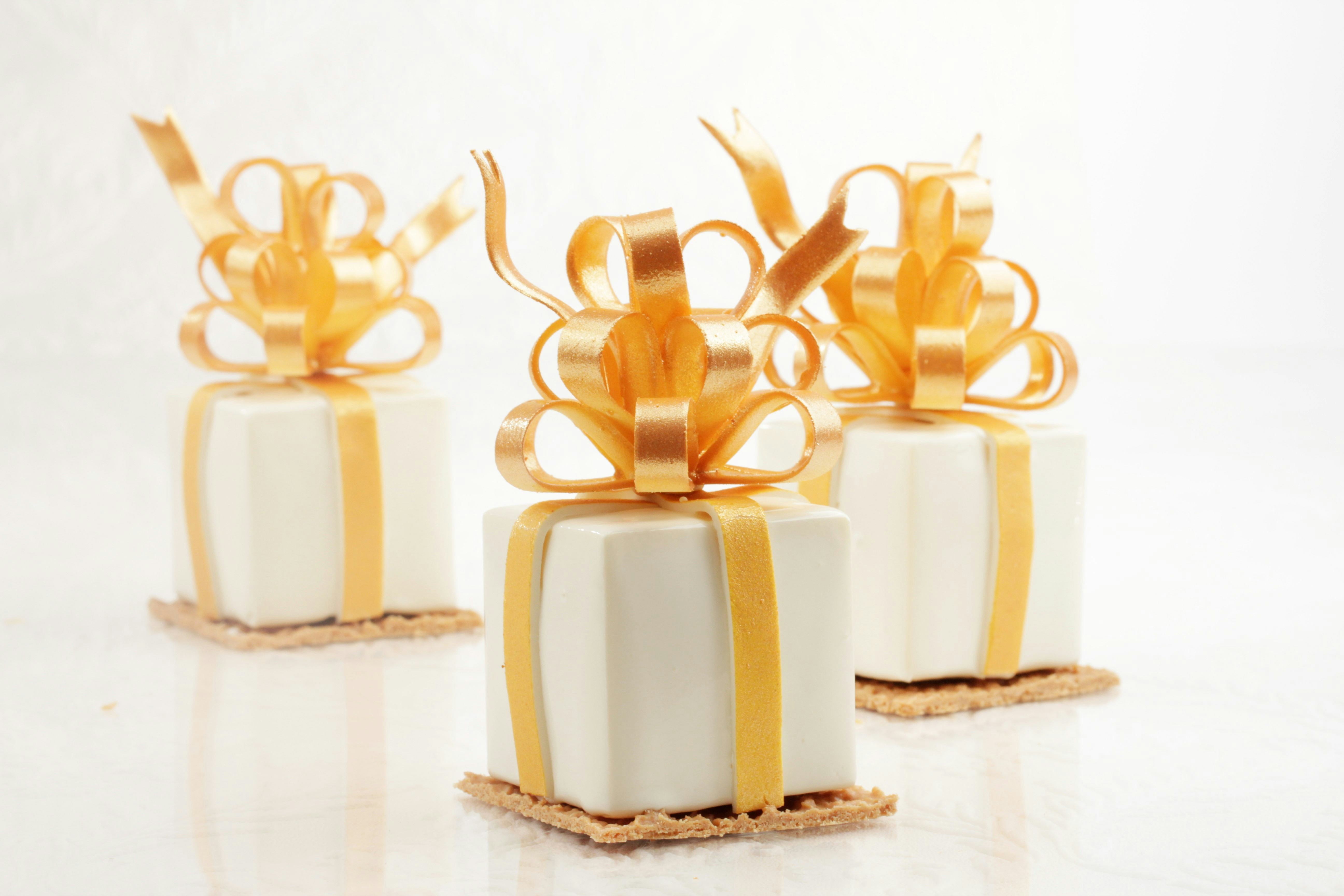 Dessertgebakjes: Petits cadeaux