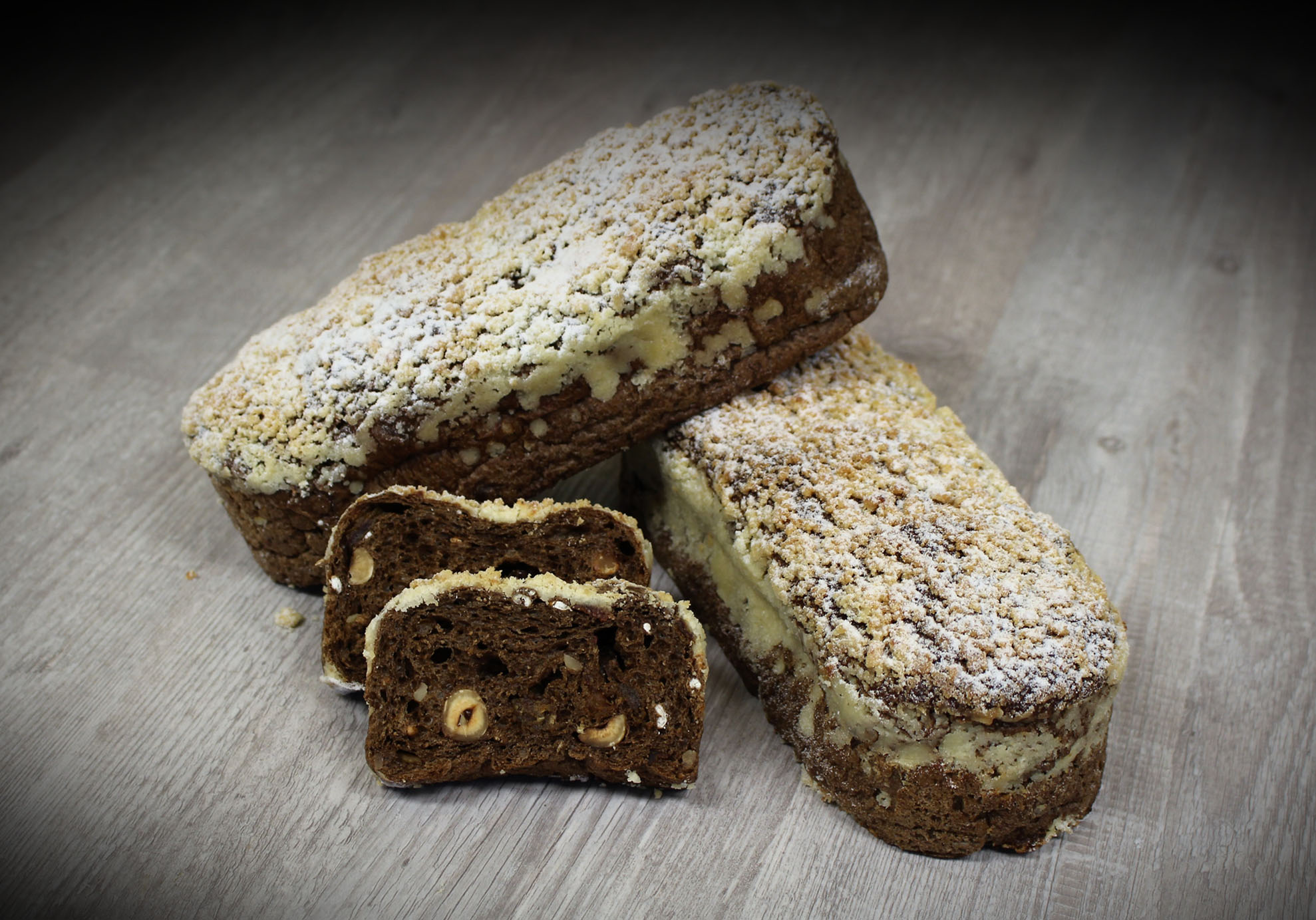 Donker Dadel-Noten Brood