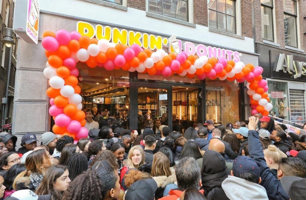 Eerste Dunkin' Donuts Utrecht opent 12 oktober