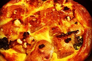 Het frikandeltaartje van 't Bakkertje. Foto: Facebook 't Bakkertje