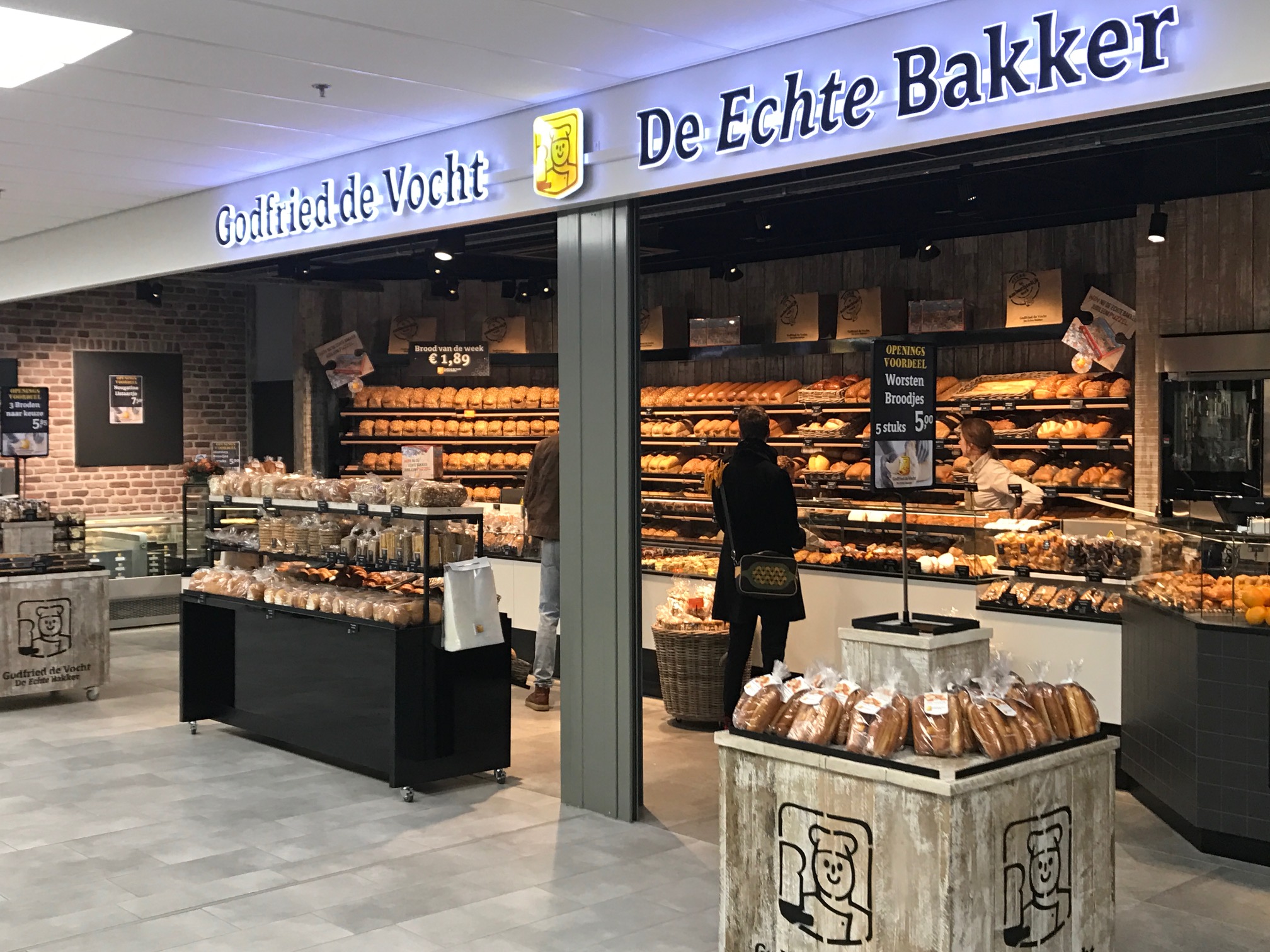 Godfried de Vocht De Echte Bakker breidt uit.