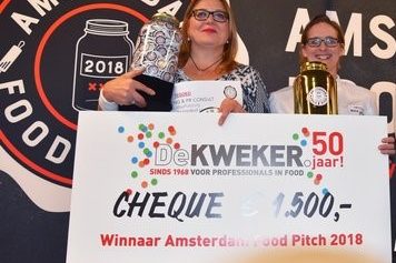 Dit jaar zijn er maar liefst twee winnaars van de Amsterdam Food Pitch die beiden €1.500 ontvangen en professionele begeleiding.
Foto: Amsterdam Food Pitch