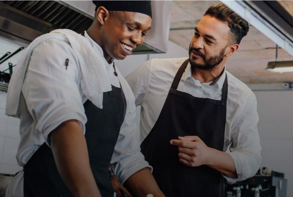 Het panel toetst onder meer ingrediënten die ook in de bakkerij gebruikt worden.
Foto: Kokspanel.nl