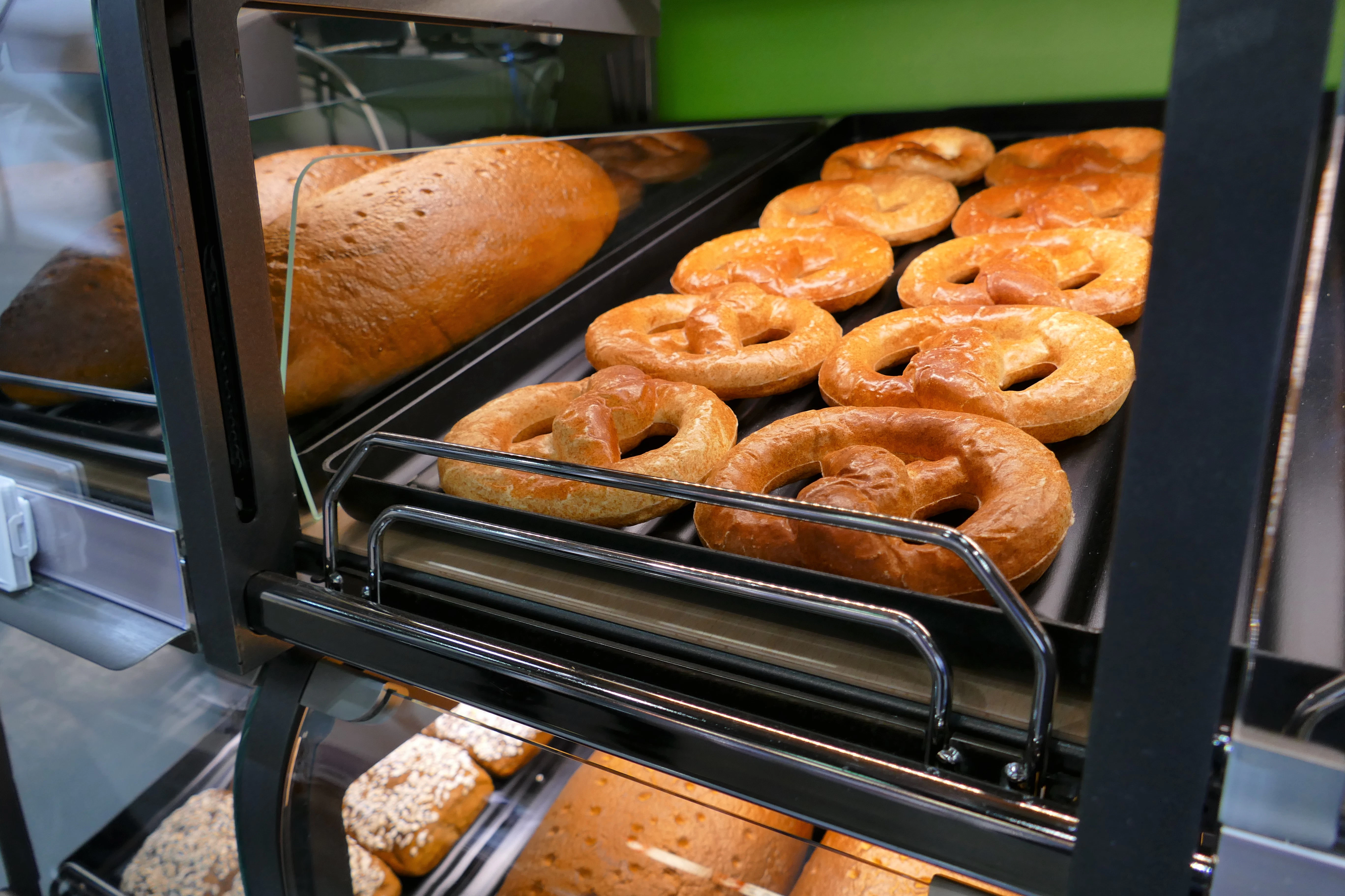 Het 'slimme schap' van Bizerba. Foto: Bizerba