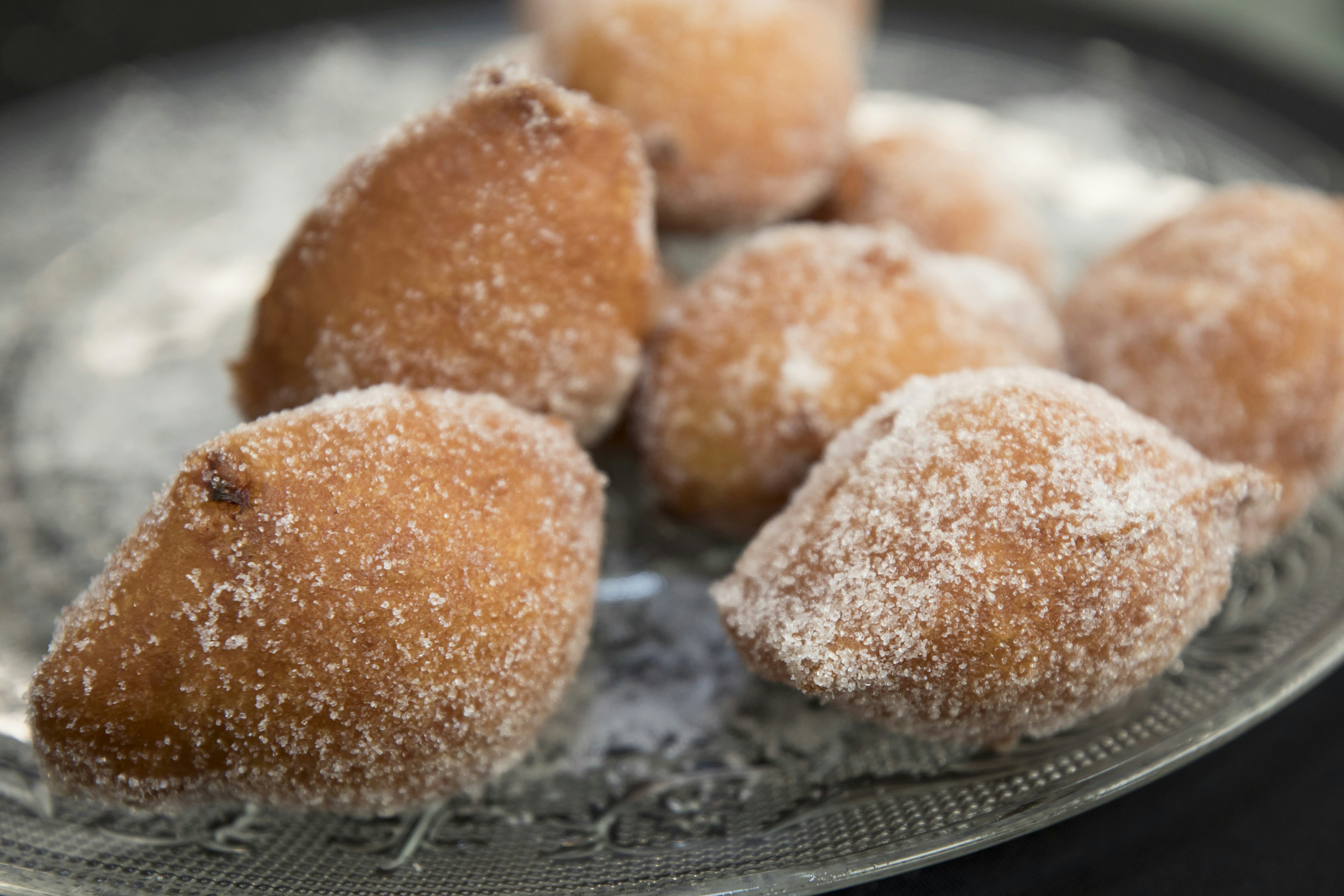 Banketbakkerij Oonk start een ‘drive-in’ bij de verbouwde winkel.