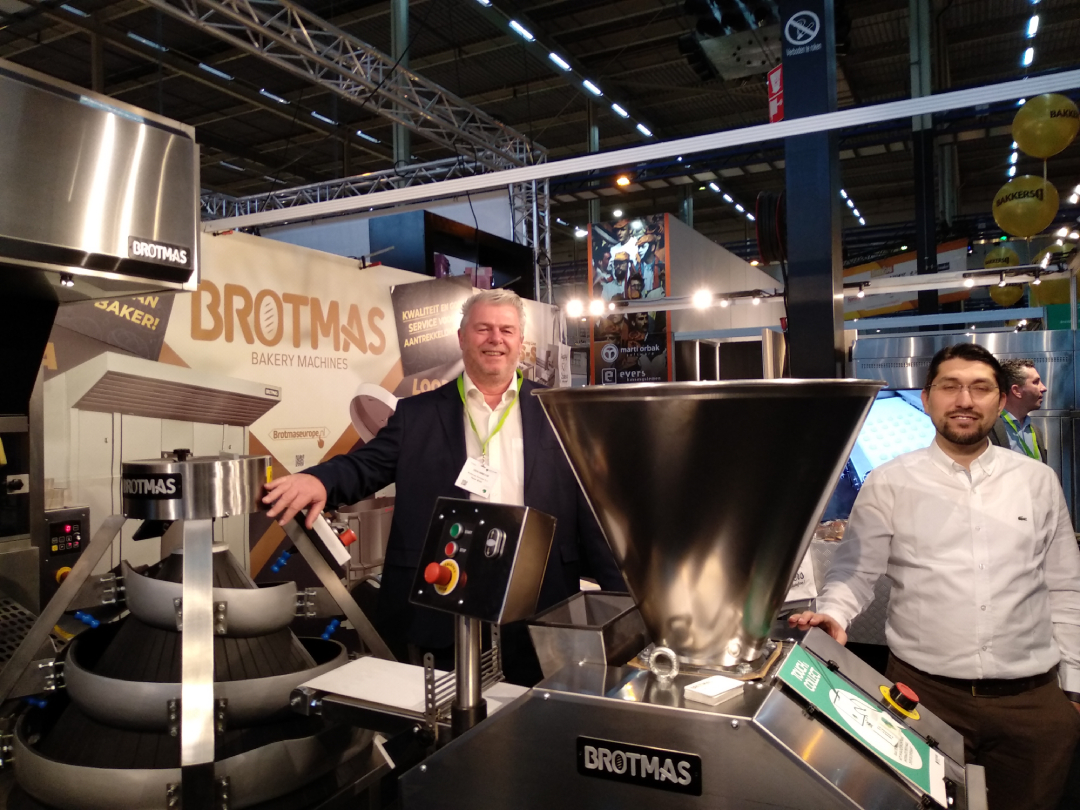 <em>Bakker Peter Bliek over machines van Brotmas: 'Prima kwaliteit tegen een zeer aantrekkelijke prijs.'</em>