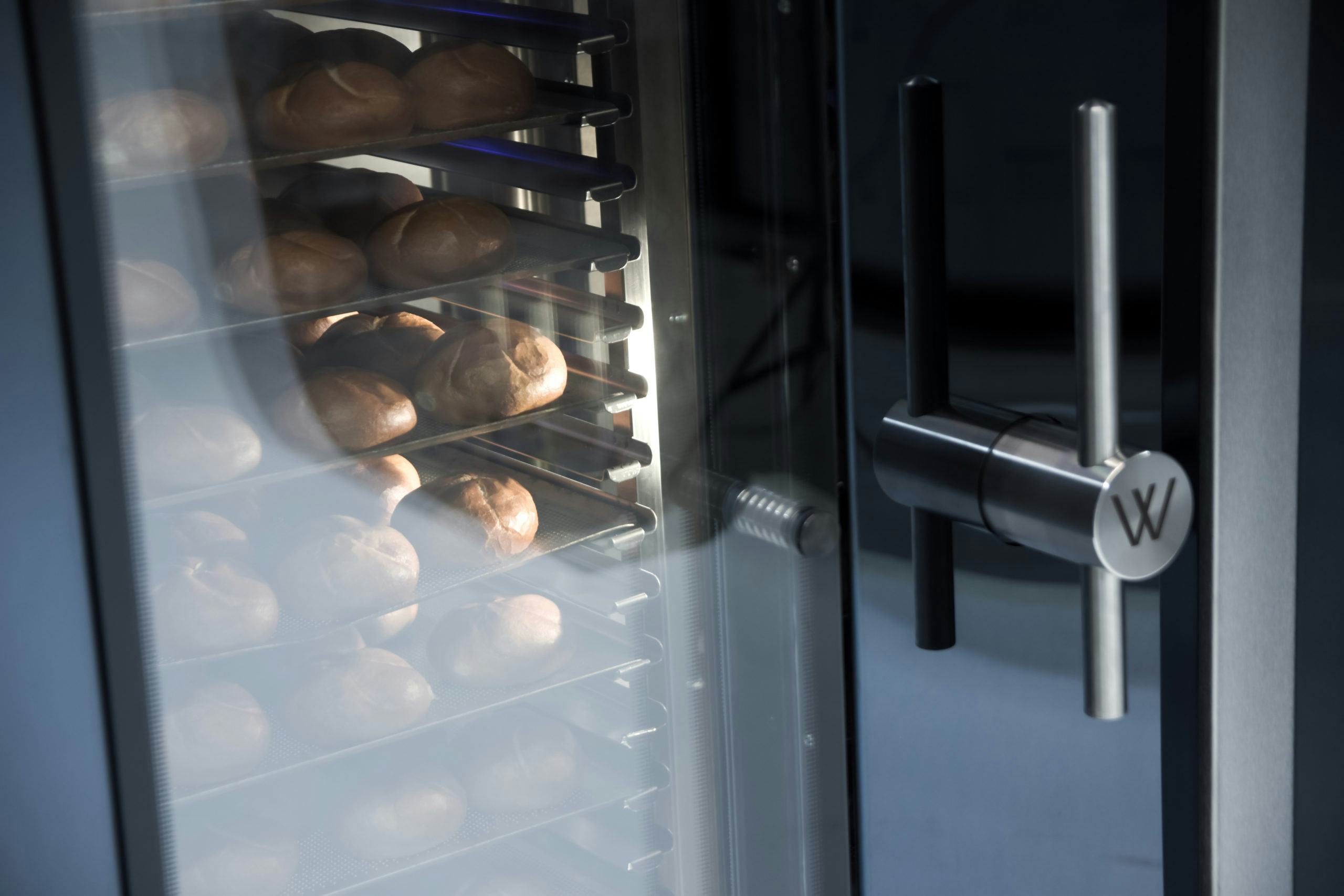 Machines zijn tegenwoordig verkrijgbaar in verschillende maten, deze Atlas is in de hoogten S, L en XL.