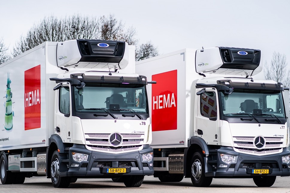 De bakkerij van Hema stapt over op duurzame en hypermoderne vrachtwagens.