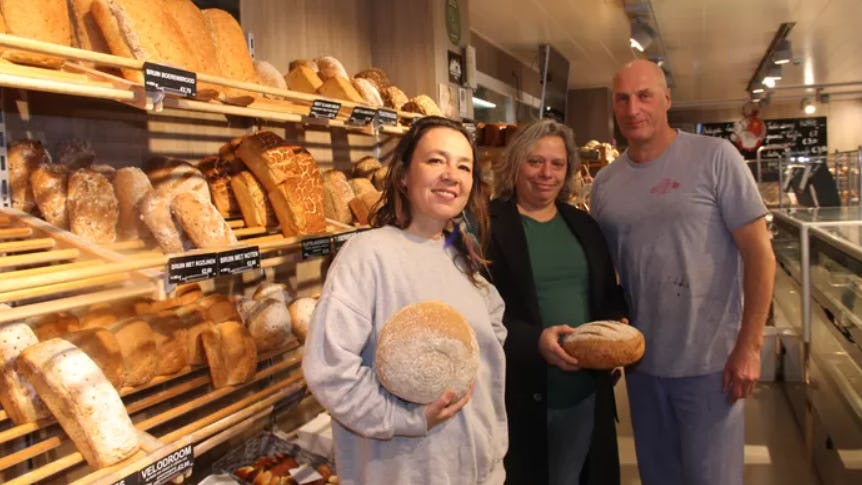 Bakker Jan en zangeres Slongs komen in opstand tegen de hoge energieprijzen op 4 december.