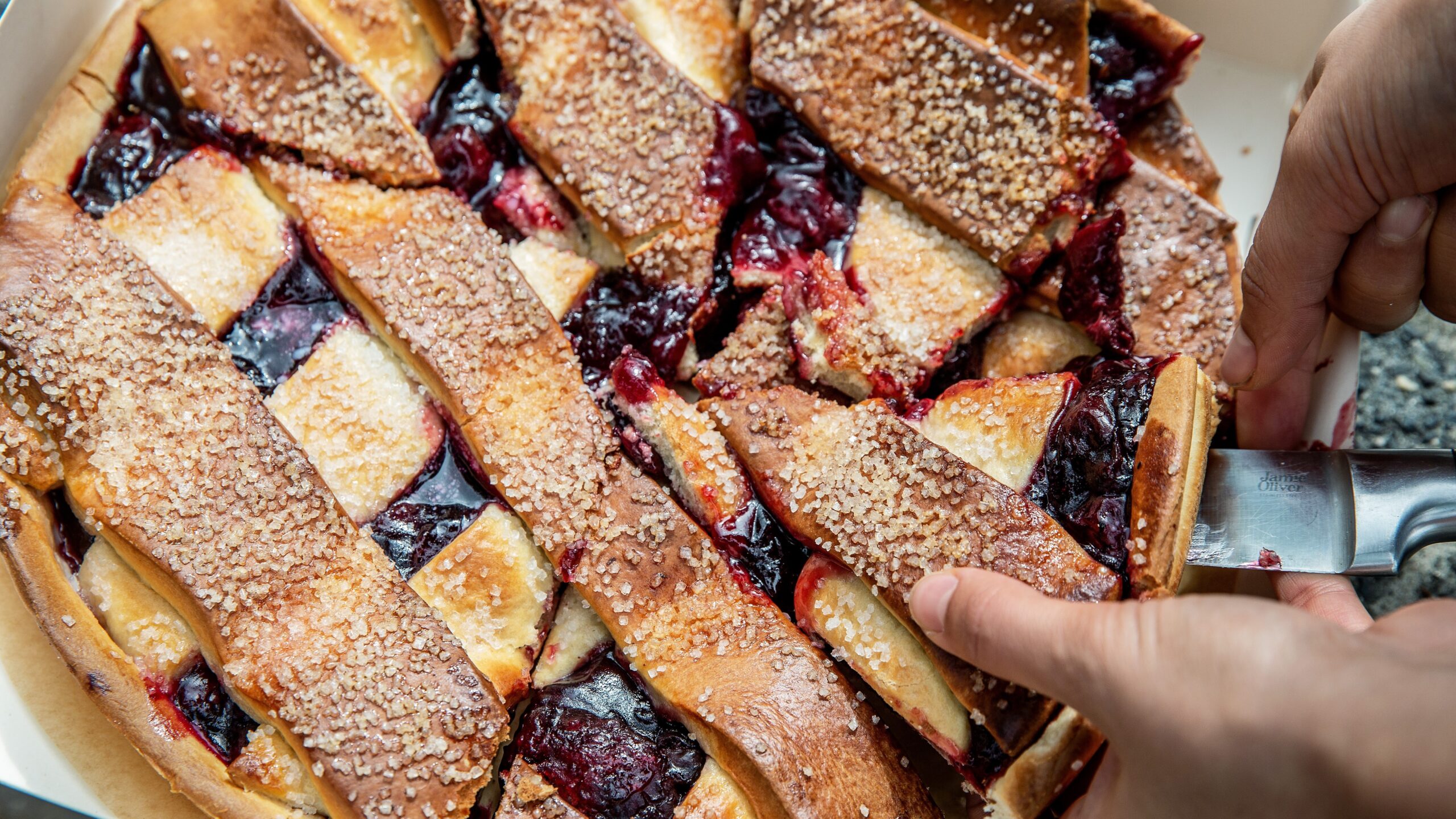 Geniet de Limburgse vlaai (deze is van De Bisschopsmolen) straks nog steeds Europese bescherming? Foto: ANP