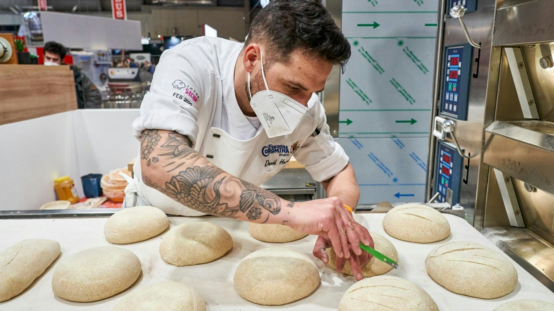 Bezoekers van de InterSicop lieten zich breed informeren over ingrediënten- en productontwikkeling, noviteiten in technologie en consumententrends. Foto's: InterSicop