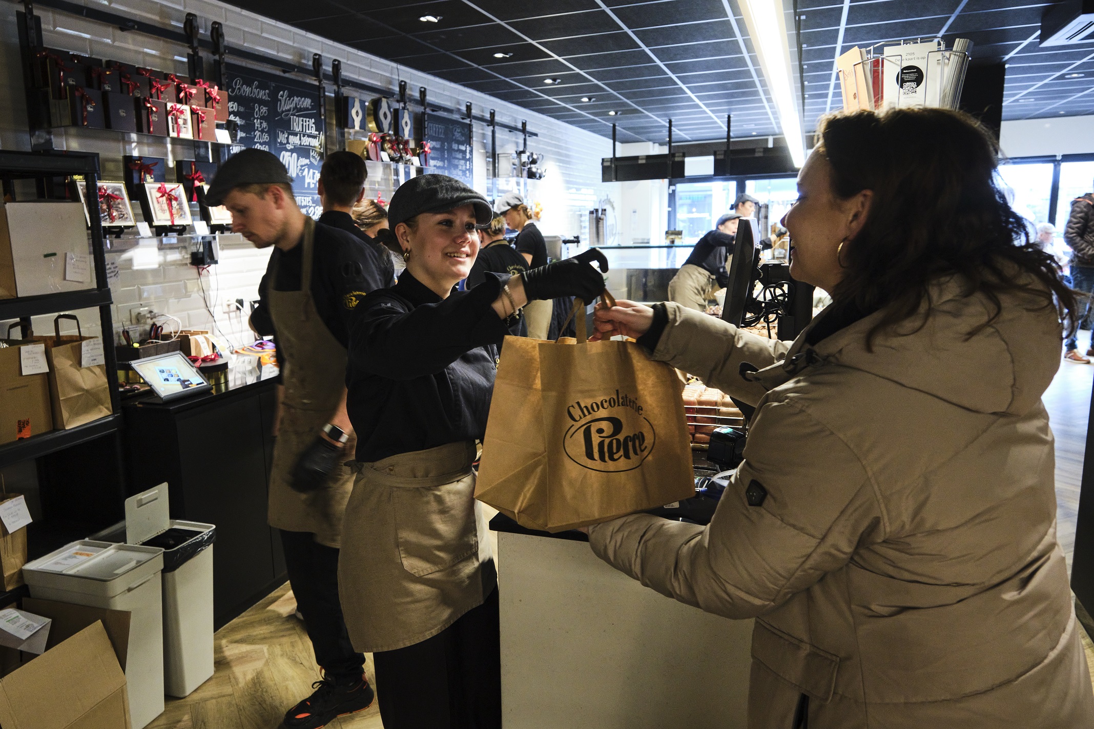 Het aantal bestedingen neemt licht toe, maar verschillen sterk per maand. Foto ter illustratie: Fred Libochant Fotografie