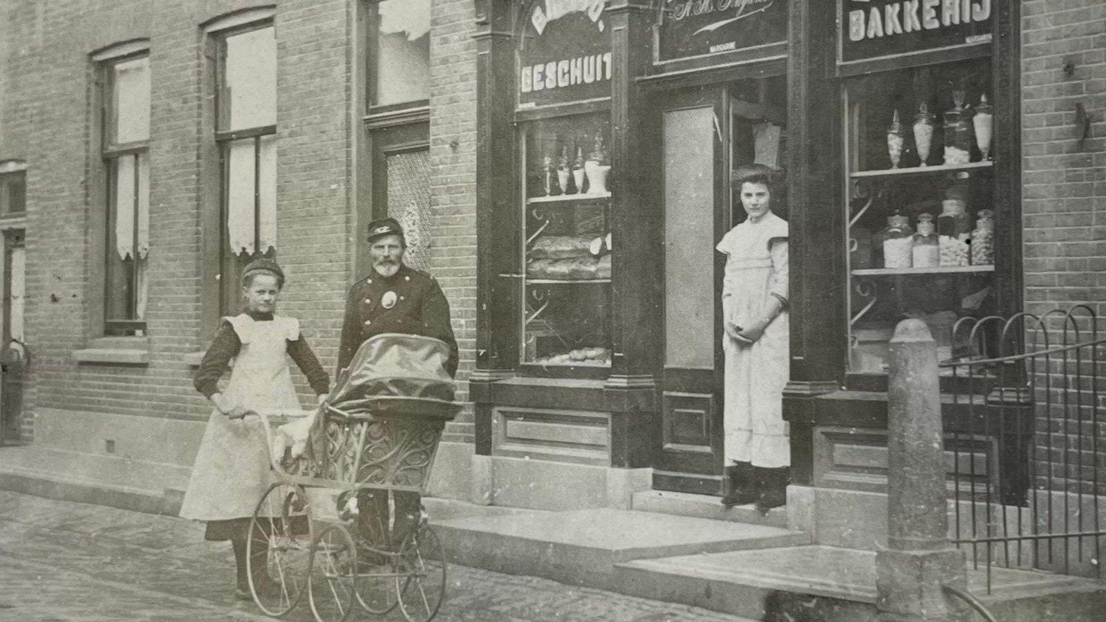 Zo begon Bakkerij Nugteren, rond 1948, als ambachtelijk bedrijf.