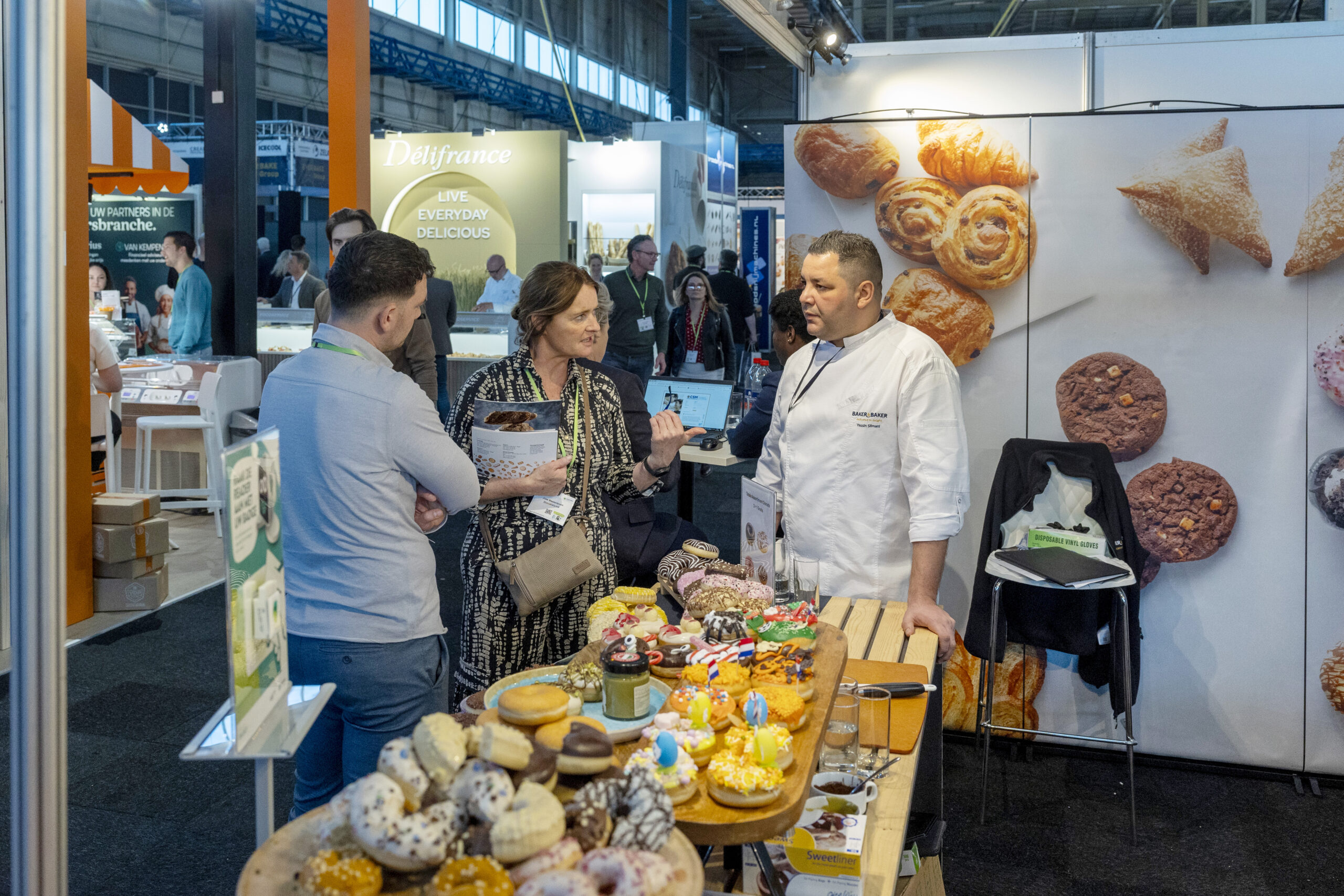 De aanwezige standhouders tonen zich tevreden over de beurs en het beursbezoek. Foto's: Herbert Wiggerman