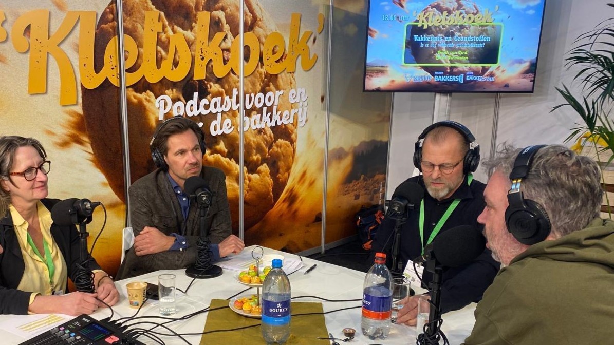 Te gast zijn Lucas Vermeulen en Frank van Eerd (r)