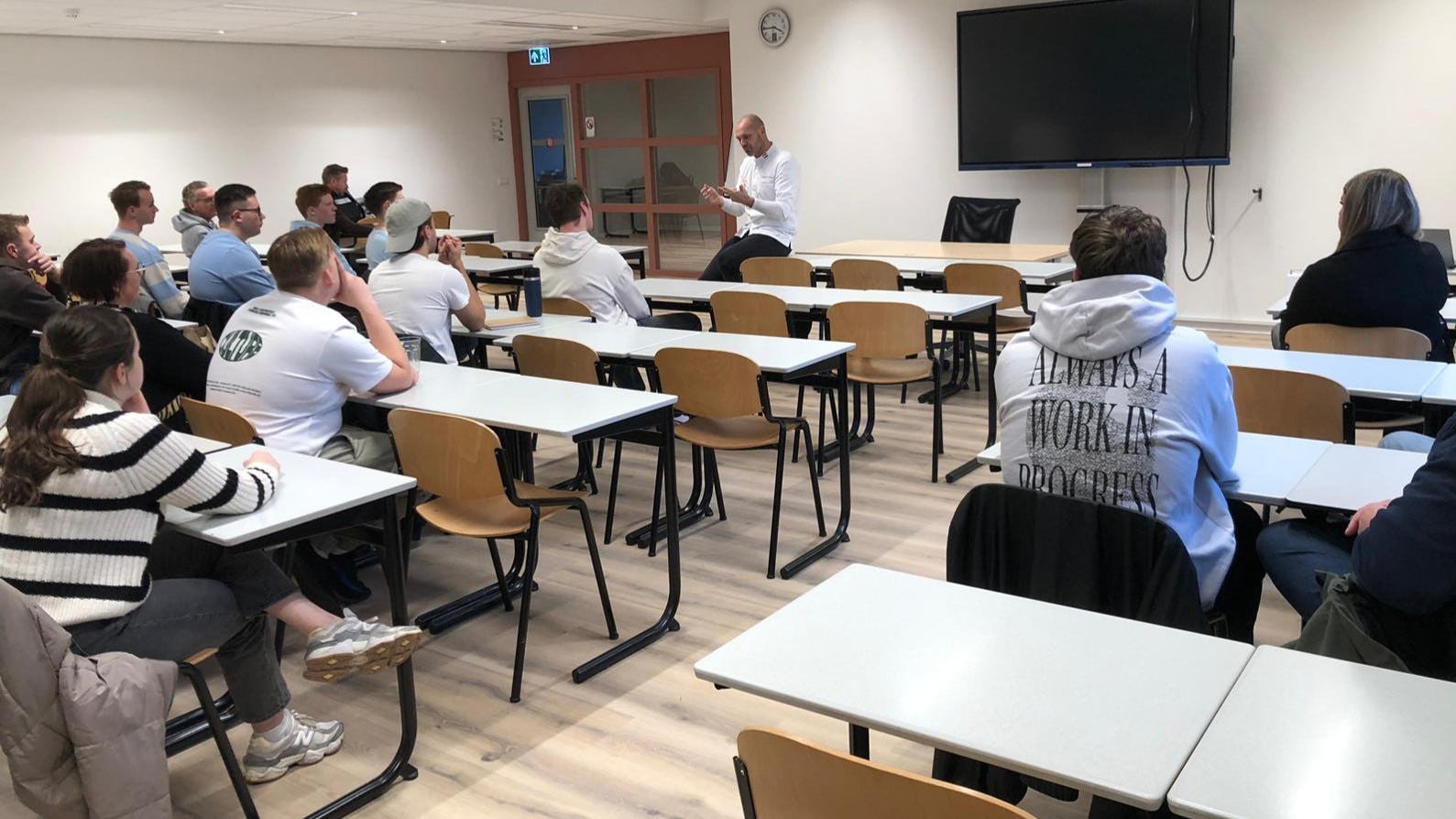 Michel Schröder geeft uitleg over deelname aan Coupe de Boulangerie.