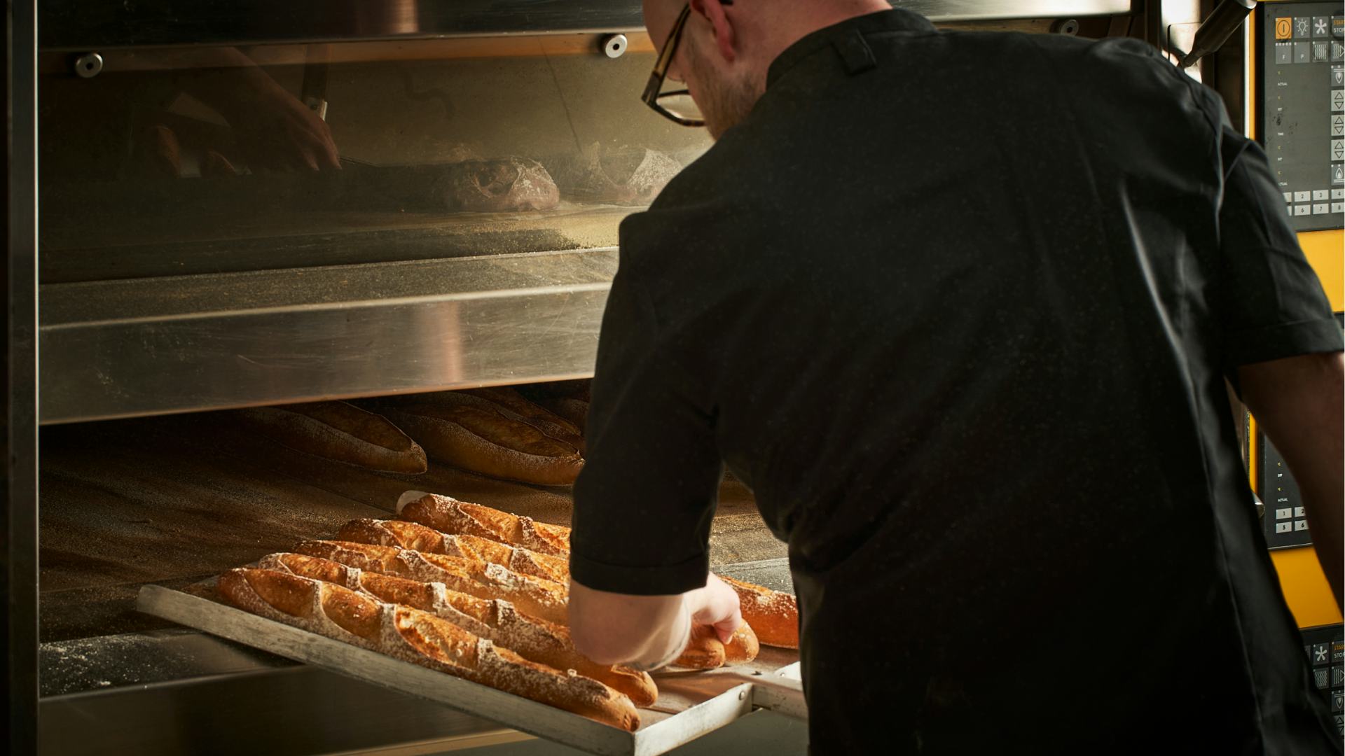 ‘Voor klanten betekent het dat hun favoriete brood vaker vers beschikbaar is.’