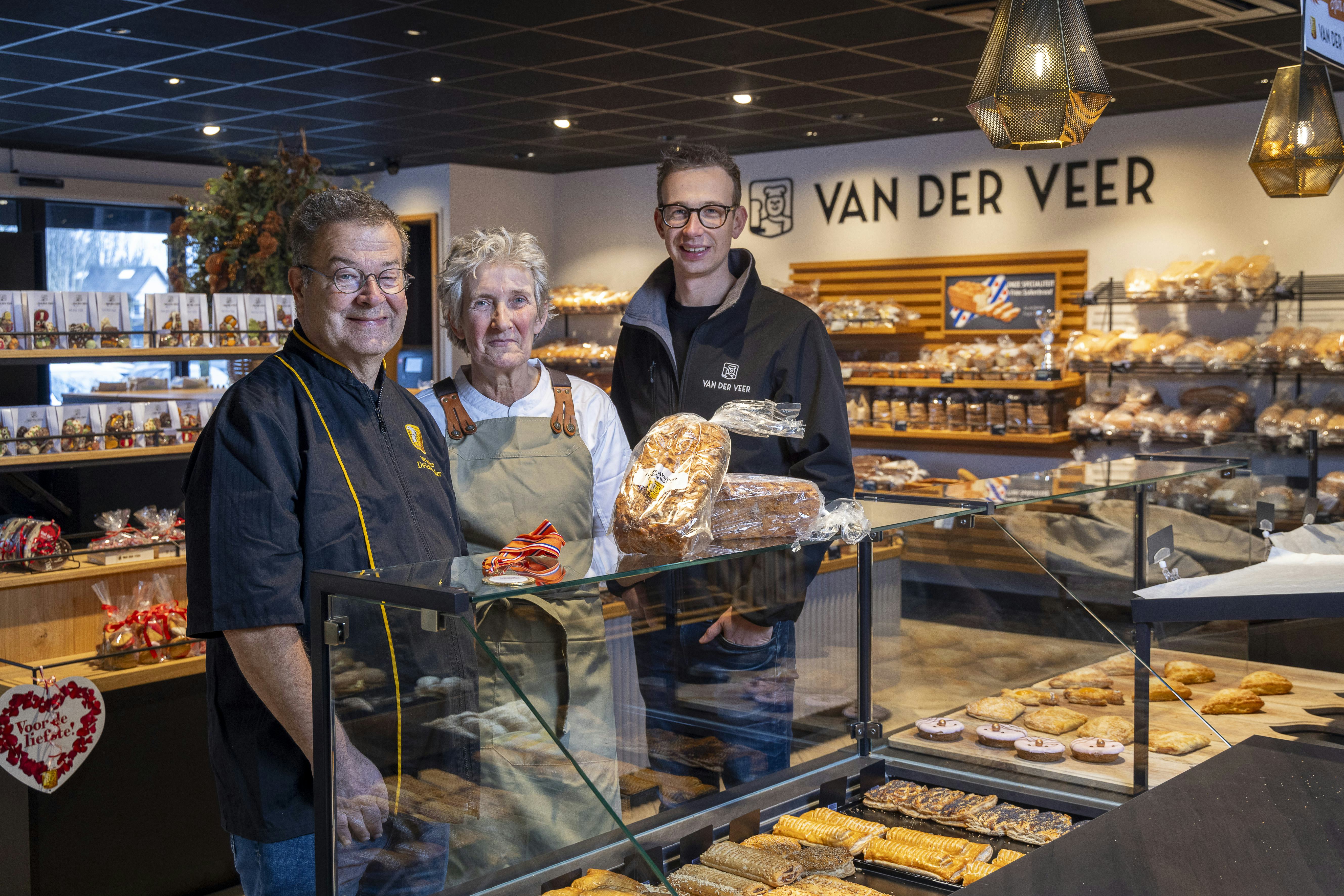 Het familiebedrijf blijft intact nu Remco van der Veer de bakkerij helemaal heeft overgenomen. Foto: Koos Groenewold